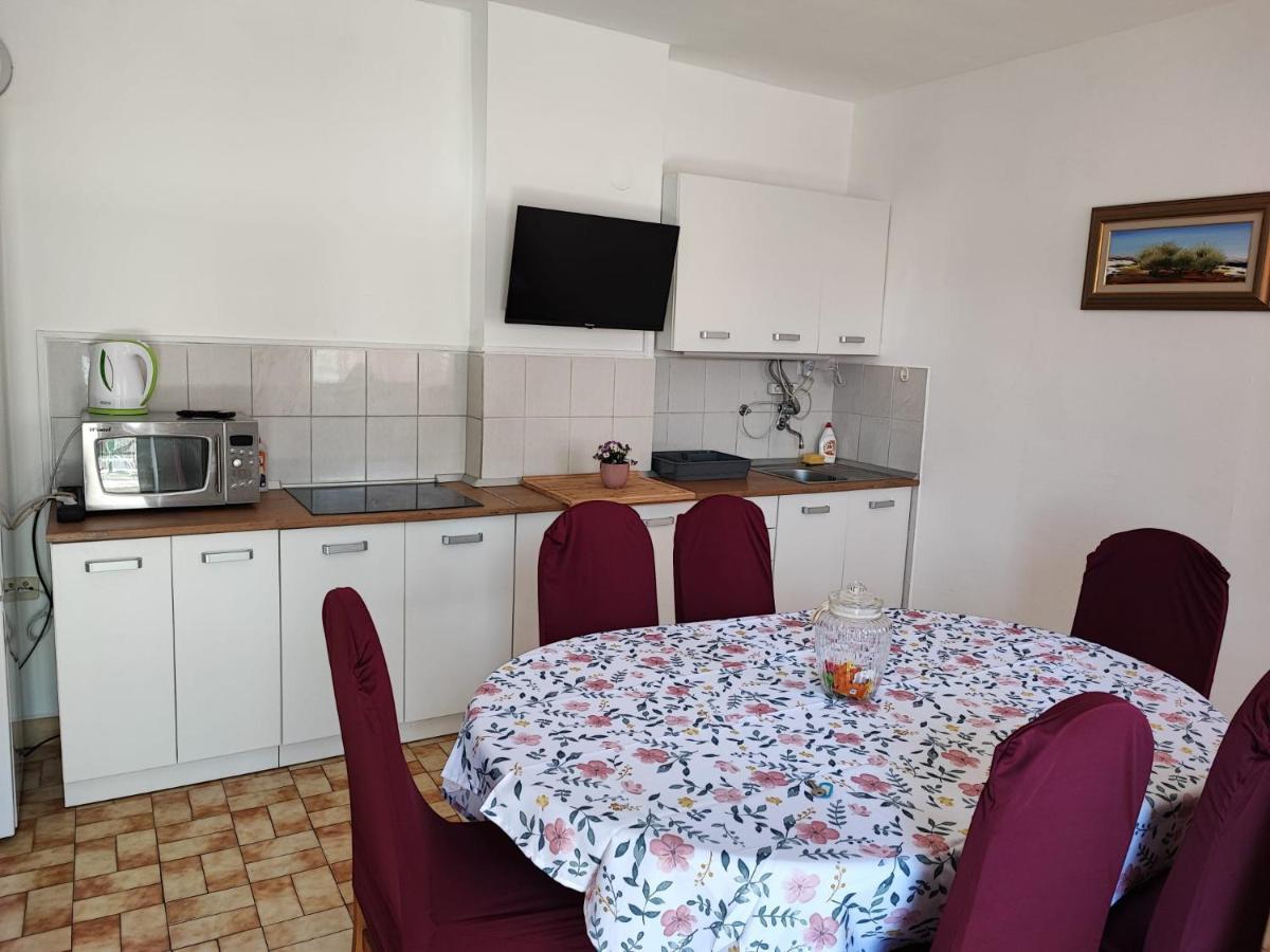 Apartments Ana Malinska Island Krk Vantacici Dış mekan fotoğraf