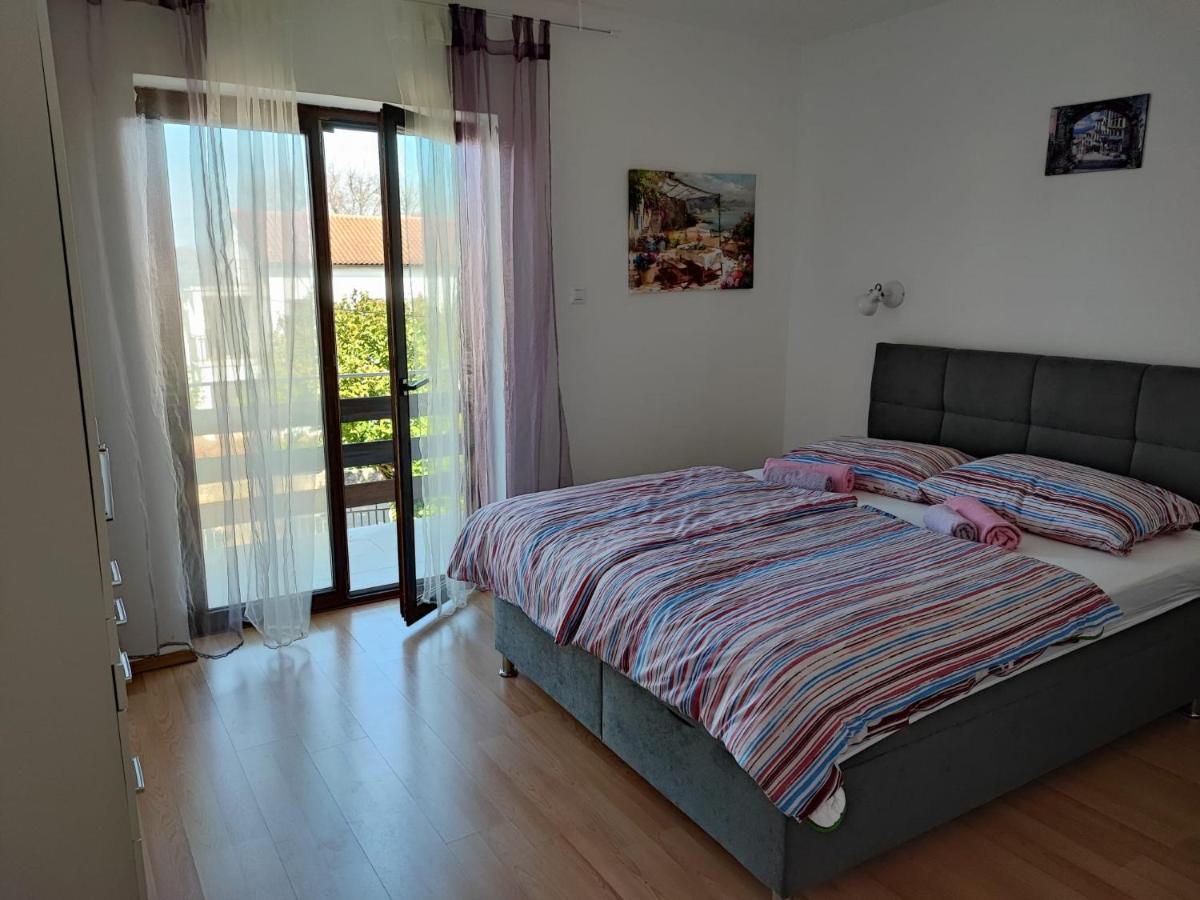 Apartments Ana Malinska Island Krk Vantacici Dış mekan fotoğraf